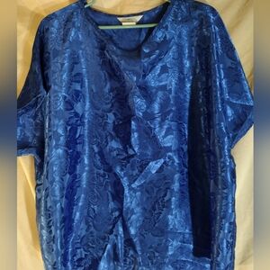 Blue Floral Pattern Top